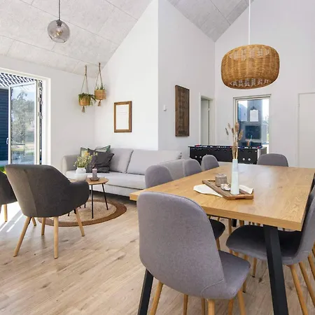 Vakantiehuis 8 Person In Romo *